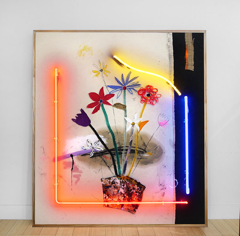 Vincent Chung, romantic apology, 2020. Acrylic, avocado oil, oil sticks, dirt, spray paint, burlap, metallic vinyl, old t-shirt, and neon on sewn canvas. Image courtesy of the artist.