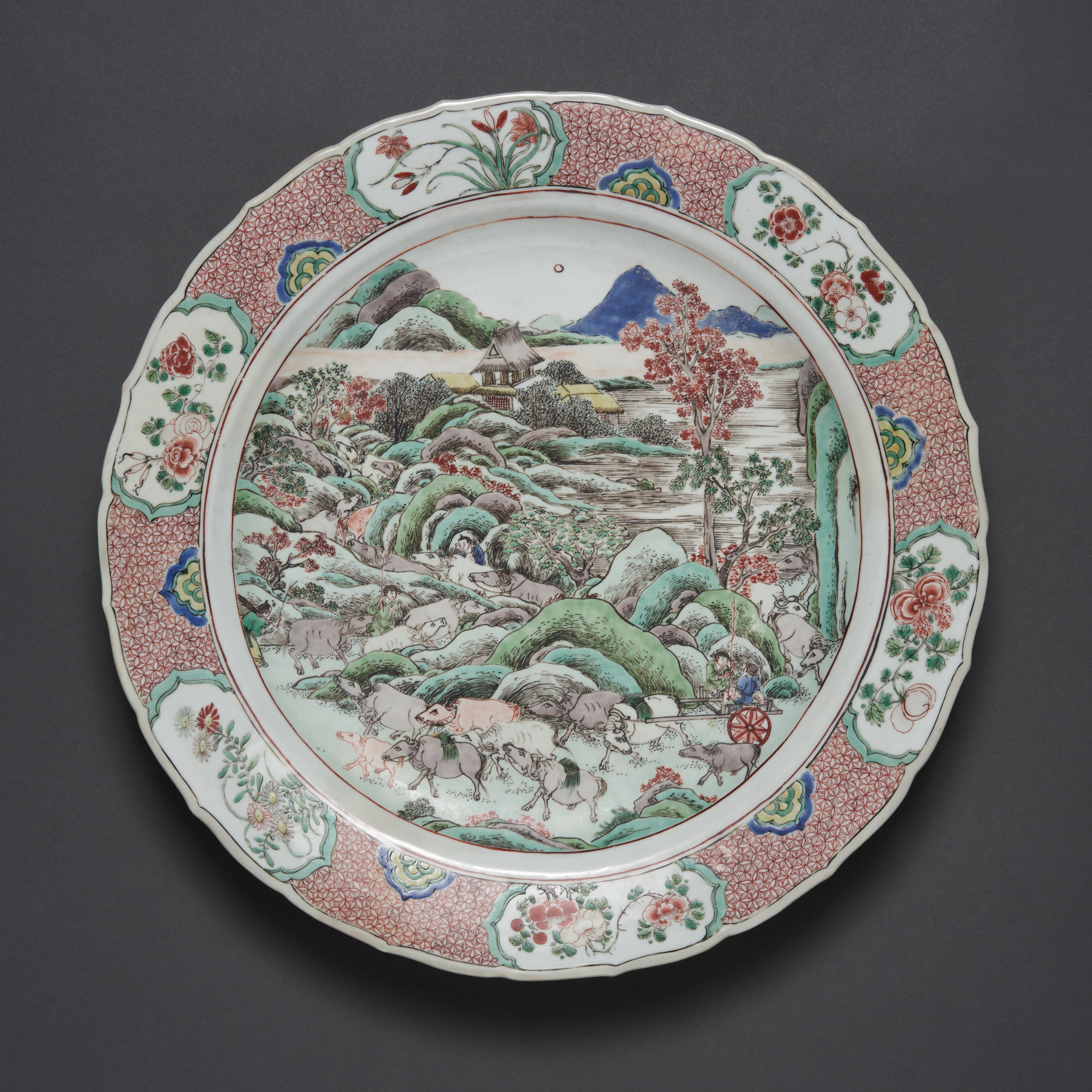 Unknown, Dish, Qing dynasty, Kangxi period, late 17th century. Glazed and enameled porcelain. Museum purchase by Friends of Amy Clague.