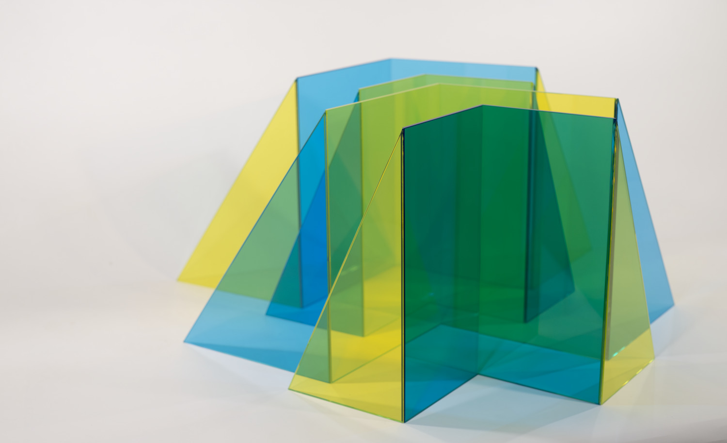 Larry Bell, Yellow System #1, 2023. Laminated glass. Larry Bell Studio, Photo by Desiree Manville.